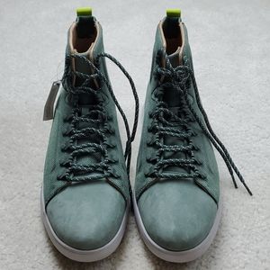 Under Armour UAS Suede Boots Men Light Green New